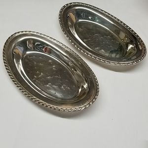 Lot of 2 WM Roger's Silverplate Oval Platters 12" x 7 "